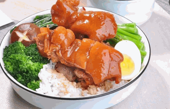 潮轩隆江猪脚饭