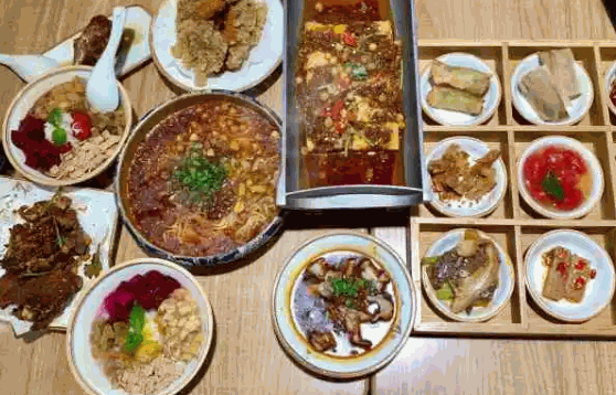 舌尖派对小吃费多少钱