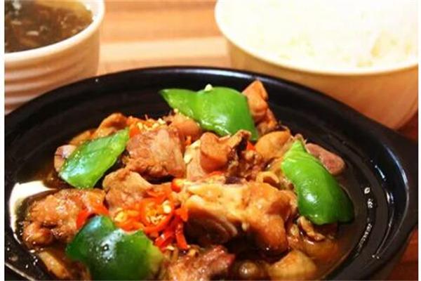 今味老李家黄焖鸡米饭