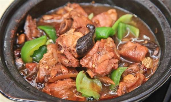 香源居黄焖鸡米饭