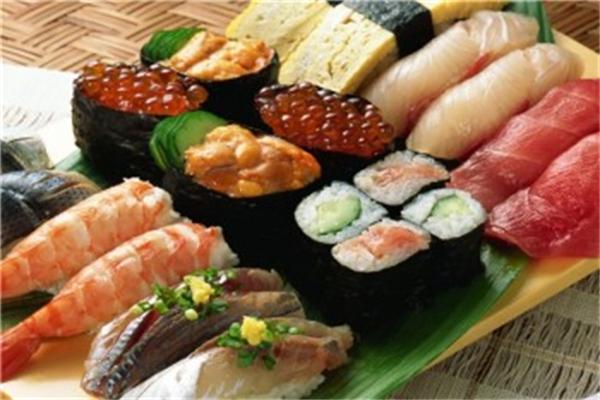 活鳗料理·富鱼寿司
