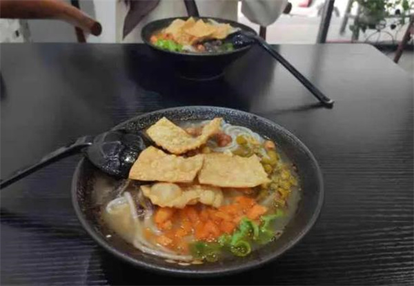 木子苏螺蛳粉