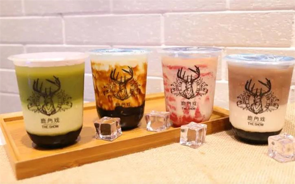 鹿角戏奶茶