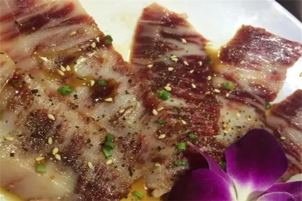 無二炙坊炭火烧肉