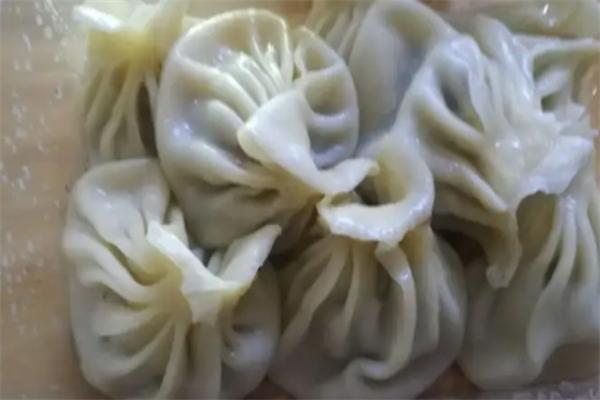 李记灌汤包