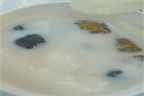 打卤豆花