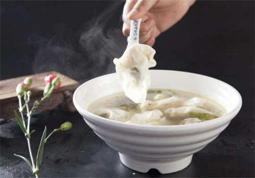 万里香馄饨