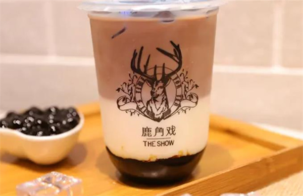 鹿角戏奶茶