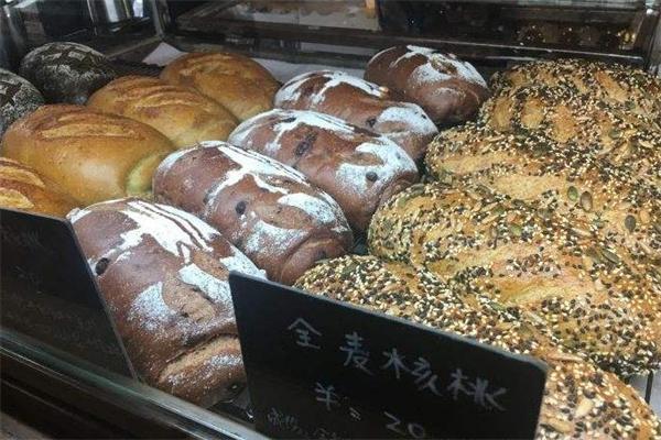 麦子仓库面包