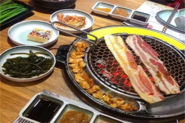 百加百烤肉