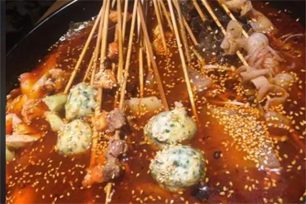 寅子聚会串串香