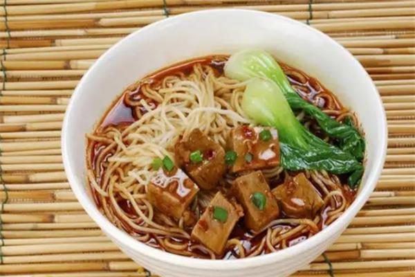 老唐酸菜牛肉面