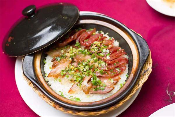 米饭当家煲仔饭