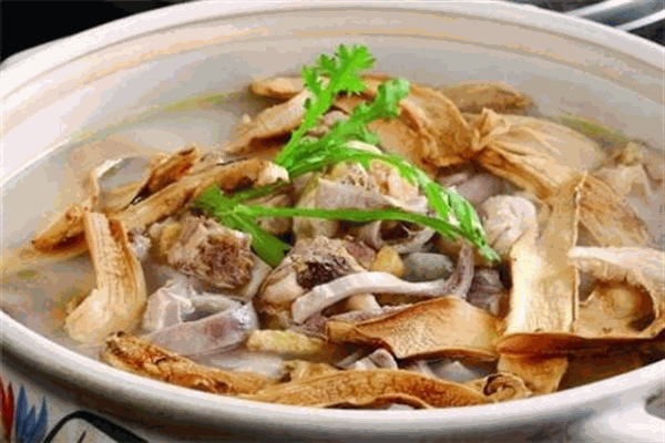 聚福阁猪肚鸡