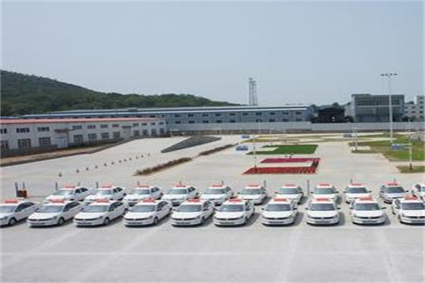 蓝天驾校加盟