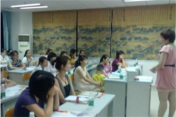 AIA国际会计培训
