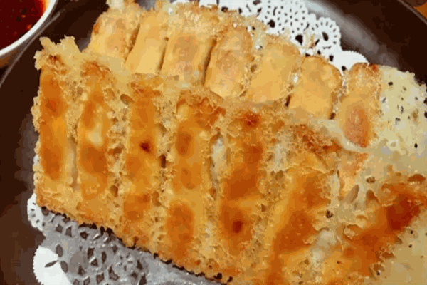 董家金牌锅贴