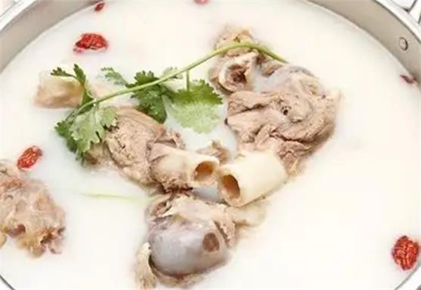 有骨气粥底火锅