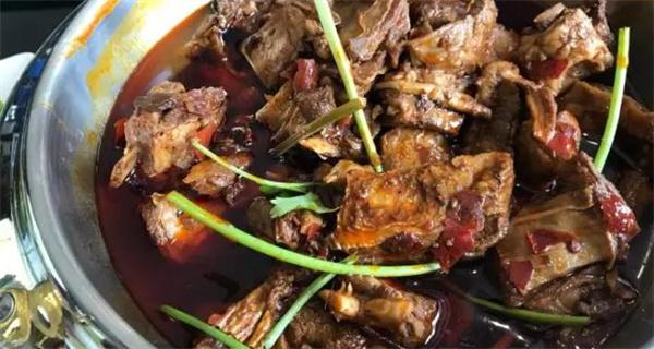 葛记红焖羊肉