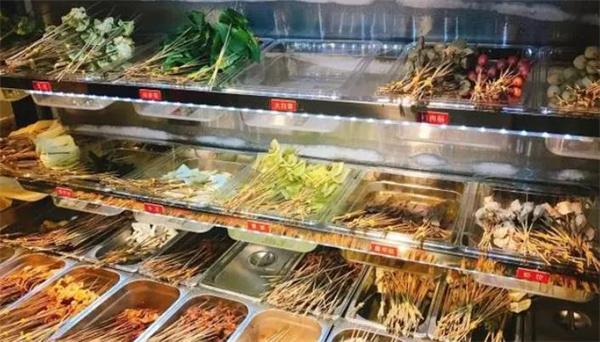 串小游冷锅串串