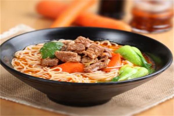 博斯塔纳牛肉面