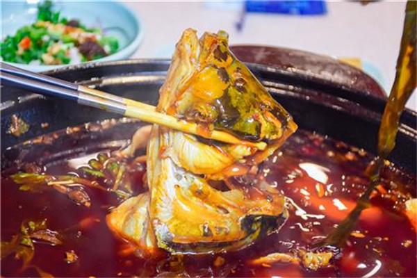 城记蛙秘书麻椒鱼