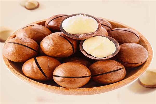 萌鼠果果休闲食品