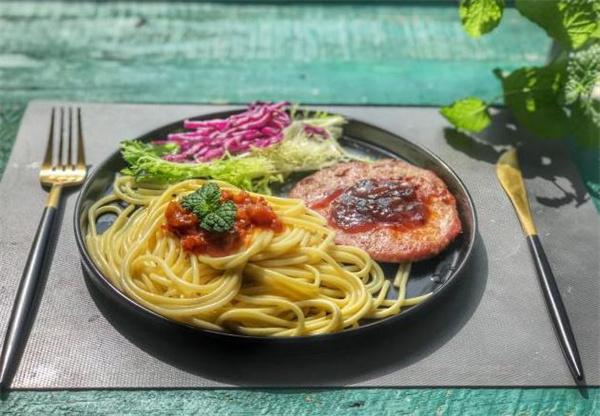 怪力酱の牛排手作意面