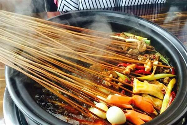 客满堂串串香加盟