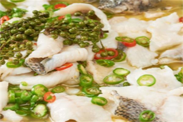 周瑜食惦酸菜鱼