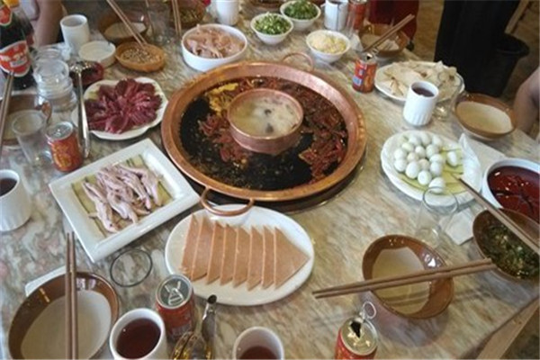 西域刀狼火锅