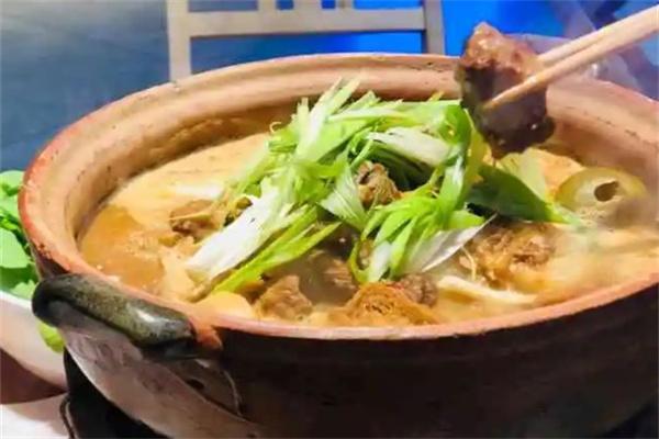 甏肉打边炉