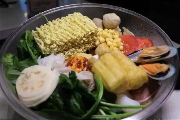 一品江南麻辣烫