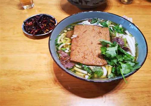 邹大哥牛肉粉