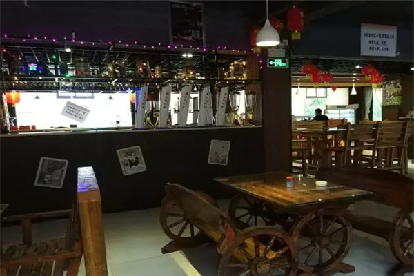 井秋音乐烧烤清吧