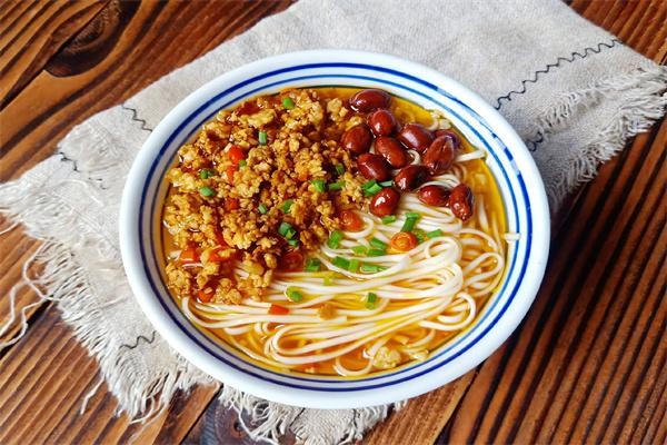 品颜面食