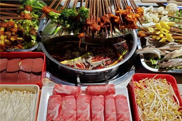 爱尚美味烧烤串串香火锅