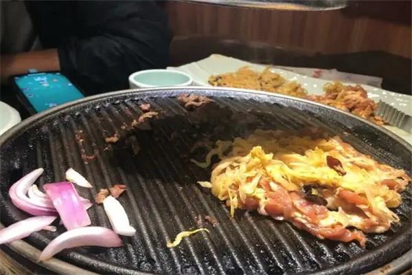 百味源老烤肉