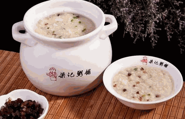梁记粥铺费是多少