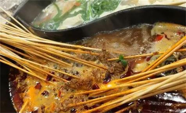 斗城老妈砂锅串串香