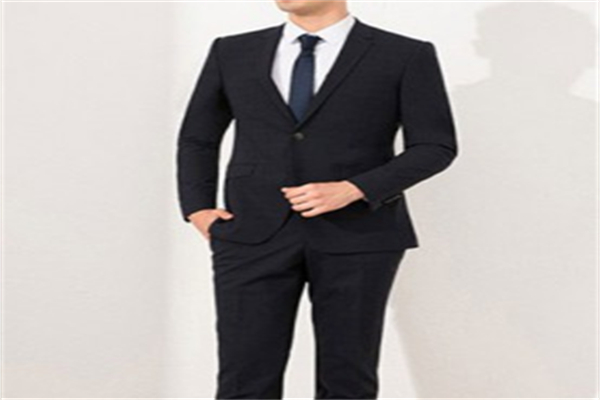 华萨尼男装