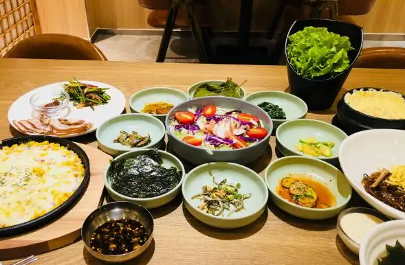 韩国料理店费用多少