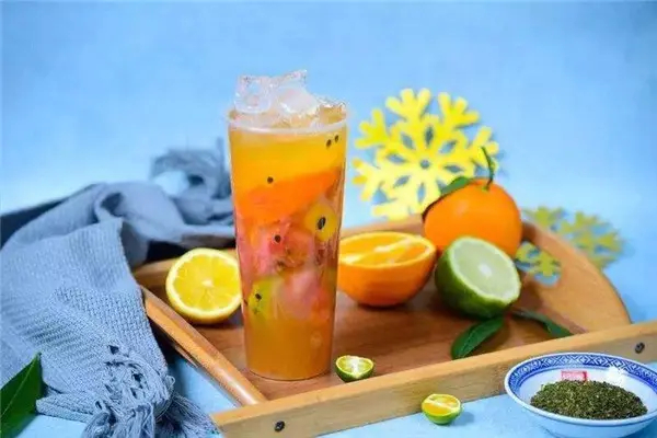 果鲜生茶饮加盟