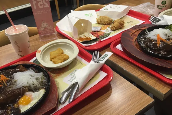 客必来快餐多少钱