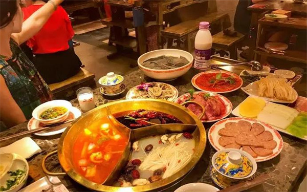 三国演义火锅店