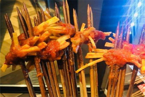 马维维疯狂串串