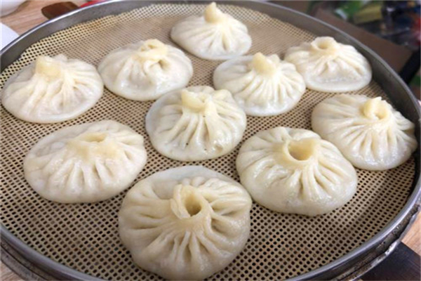 贾三汤包