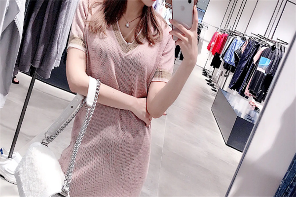 爱衣21服饰