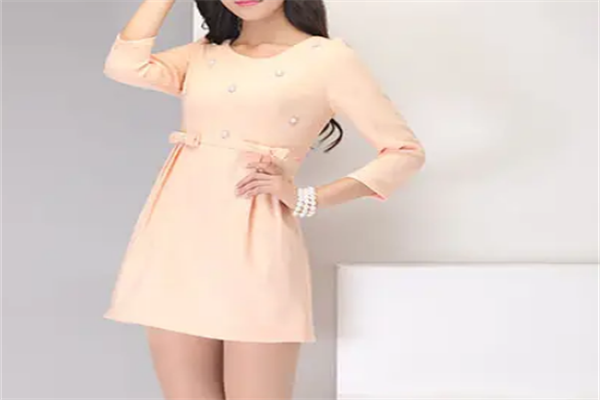 银发久久女装