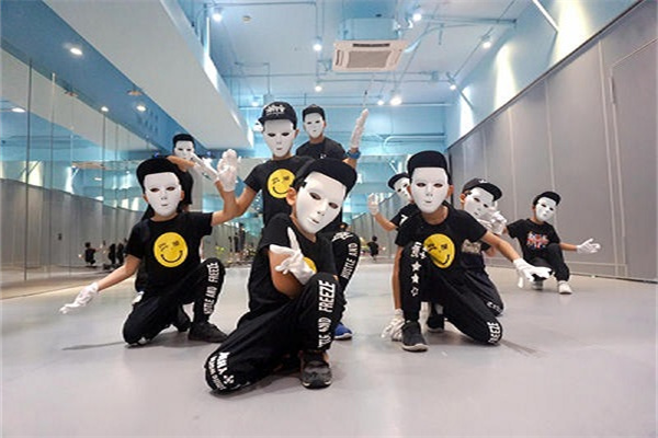 嘻哈帮少儿街舞